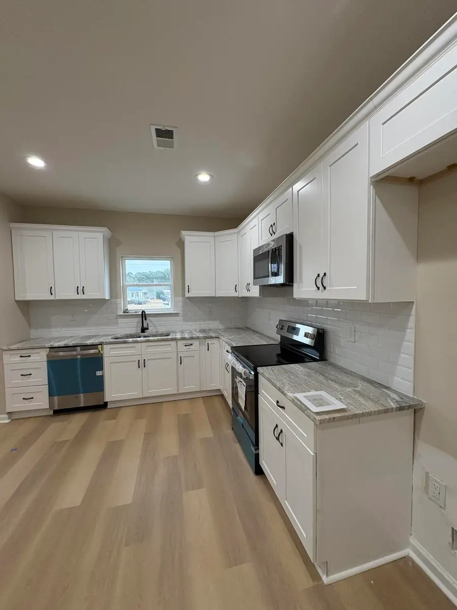 190 Avocada Drive, Santee, SC 29142 - Image #2