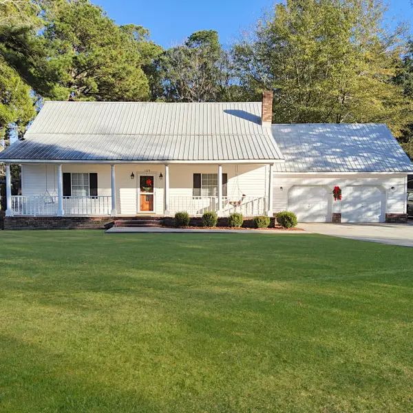 105 Jean Drive, Eutawville, SC 29048