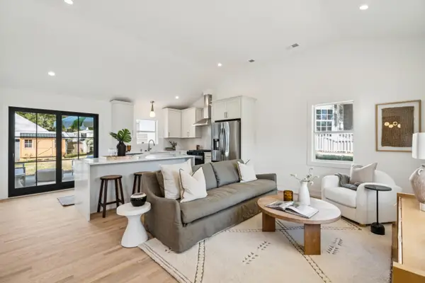 679 Kent Street, Mount Pleasant, SC 29464