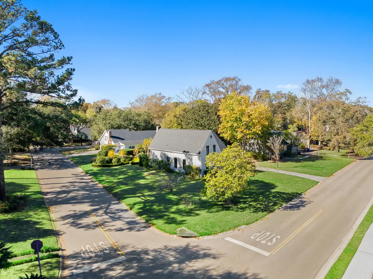 957 Regatta Road, Charleston, SC 29412 - Image #1
