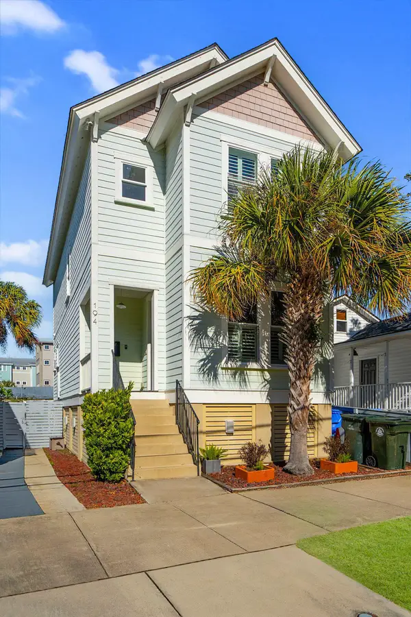 194 Fishburne Street, Charleston, SC 29403