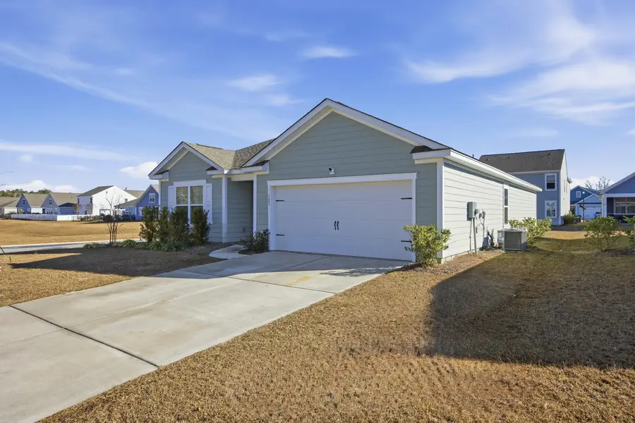 121 Congaree Ct Court, Santee, SC 29142 - Image #2