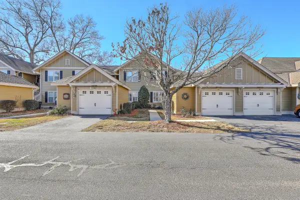 5519 Colonial Chatsworth Circle, North Charleston, SC 29418