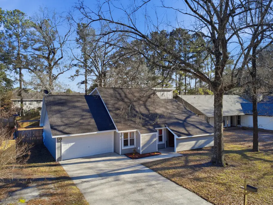 607 Woodward Boulevard, Summerville, SC 29483 - Image #2