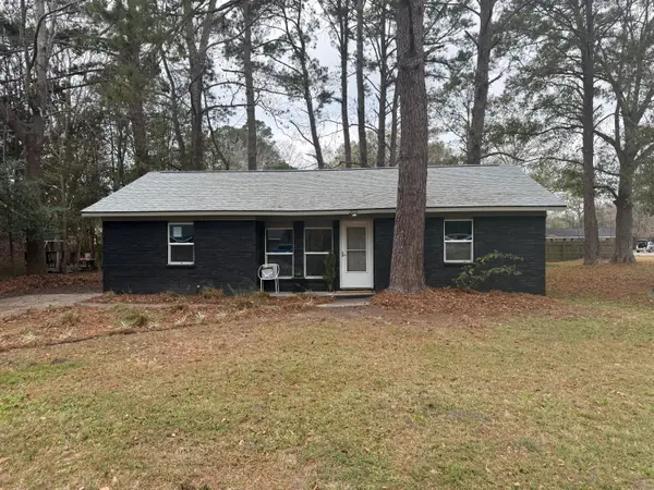 203 Shamrock Drive, Summerville, SC 29483