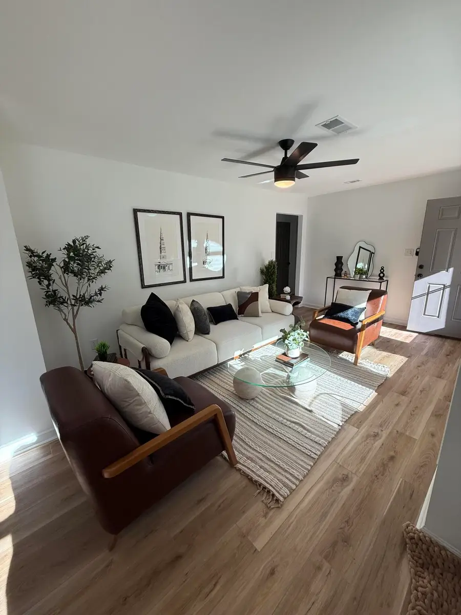 203 Shamrock Drive, Summerville, SC 29483 - Image #3