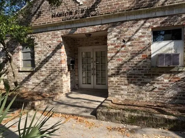 34 Pitt Street, Charleston, SC 29401