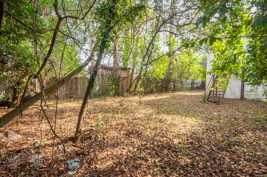 6 Poinsett Street, Charleston, SC 29403 - Image #3