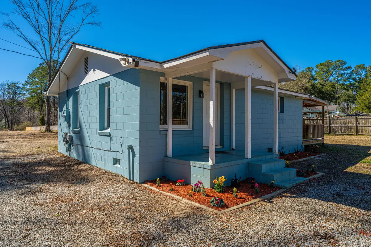 117 Roberts Road, Summerville, SC 29483 - Image #1