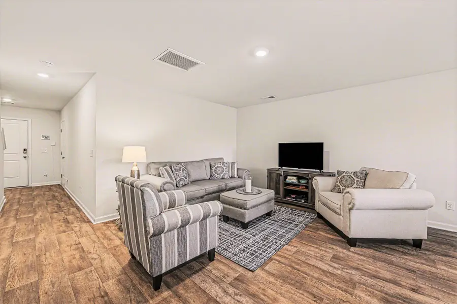 699 Hilchot Drive, Summerville, SC 29486 - Image #3