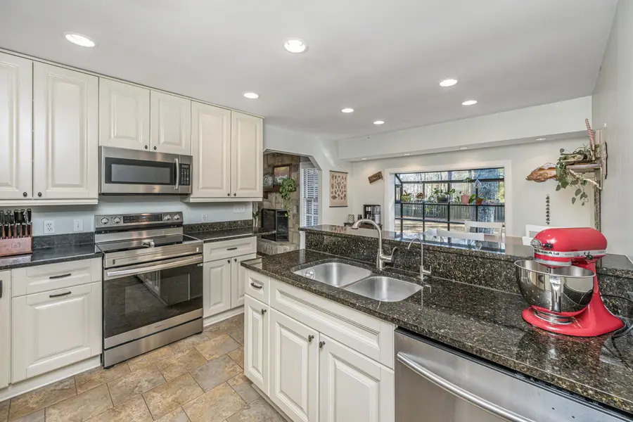 105 Sumners Alley, Summerville, SC 29485 - Image #3