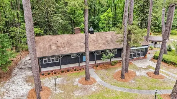 205 Woodlawn Street, Walterboro, SC 29488