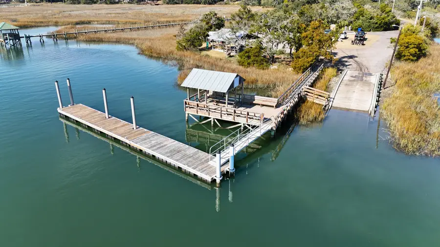 613 Noble Lane, Mount Pleasant, SC 29464 - Image #3