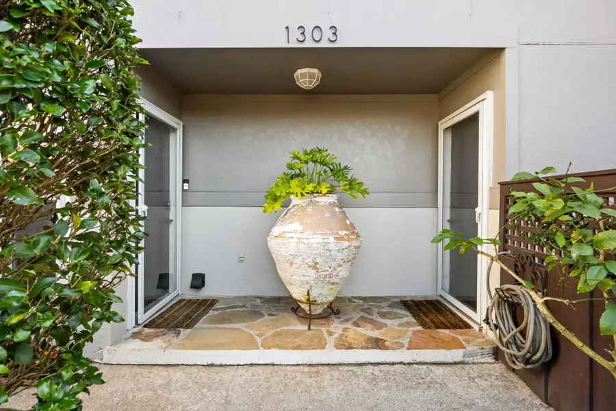 1303 Ventura Place, Mount Pleasant, SC 29464 - Image #2