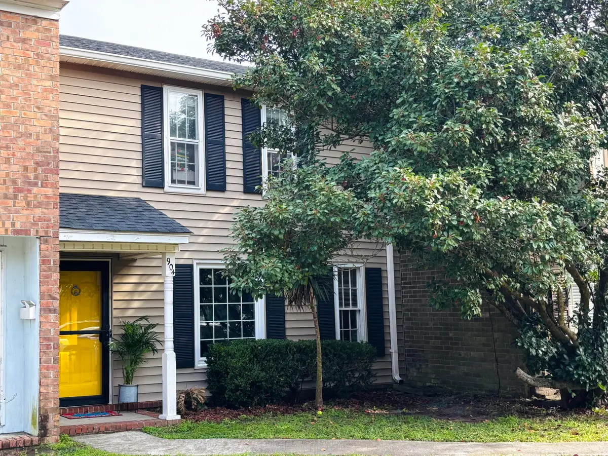 904 Beresford Court, Mount Pleasant, SC 29464 - Image #1