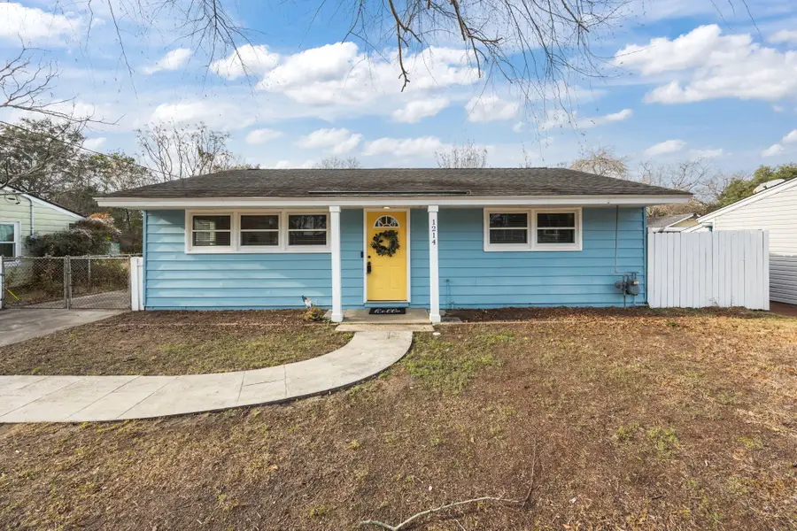 1214 Hawthorne Circle, Hanahan, SC 29410 - Image #2