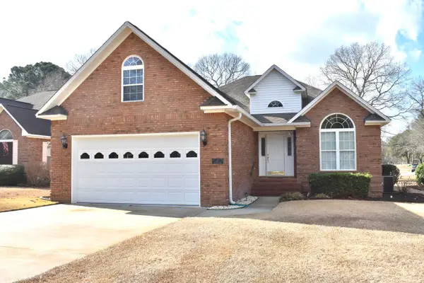 2 Fairway Drive, Manning, SC 29102