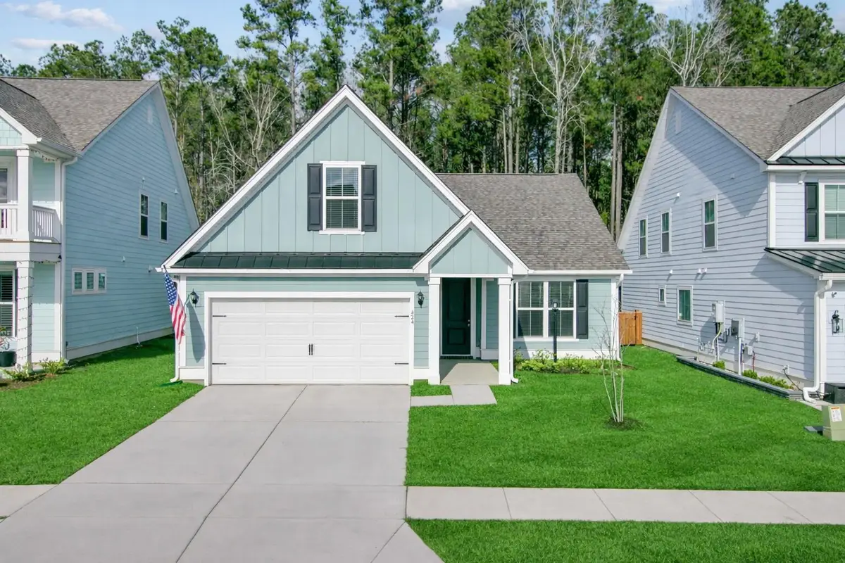 424 Eagleview Drive, Moncks Corner, SC 29461 - Image #1