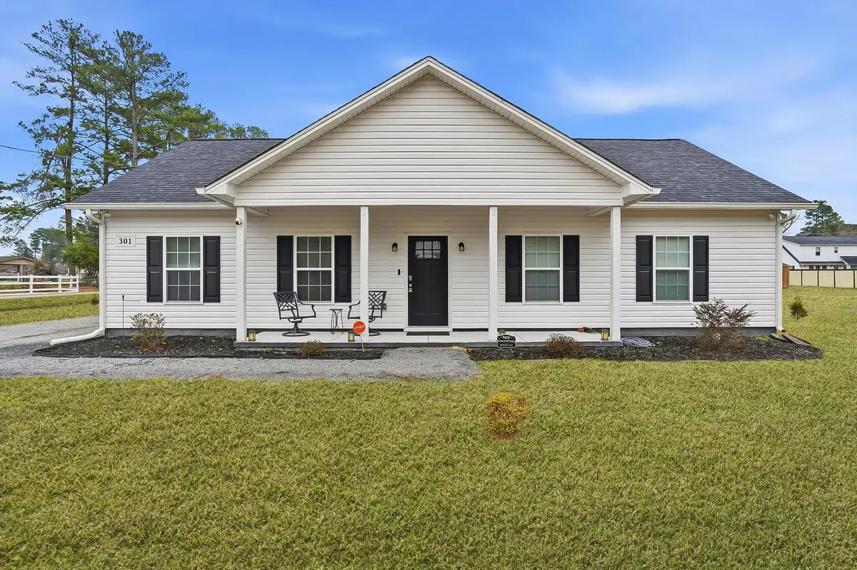 301 David Street, Saint George, SC 29477 - #1