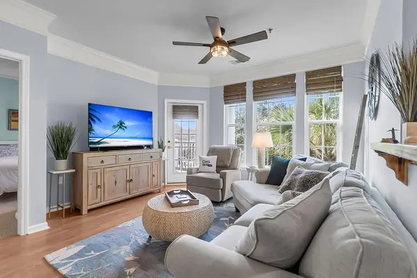 2221 Telfair Way, Charleston, SC 29412