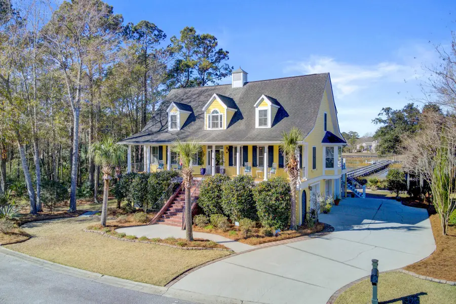 1888 N James Gregarie Road, Mount Pleasant, SC 29466 - Image #2