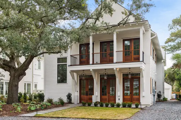 747 Winthrop Street, Mount Pleasant, SC 29464