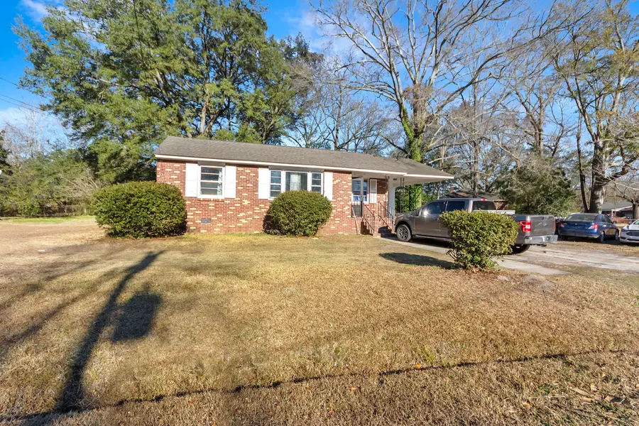 2736 Star Drive, North Charleston, SC 29406 - Image #3