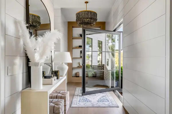 572 Wading Place, Daniel Island, SC 29492