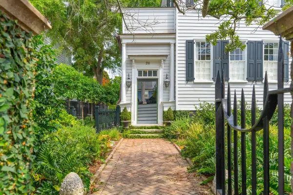 26 Mary Street, Charleston, SC 29403
