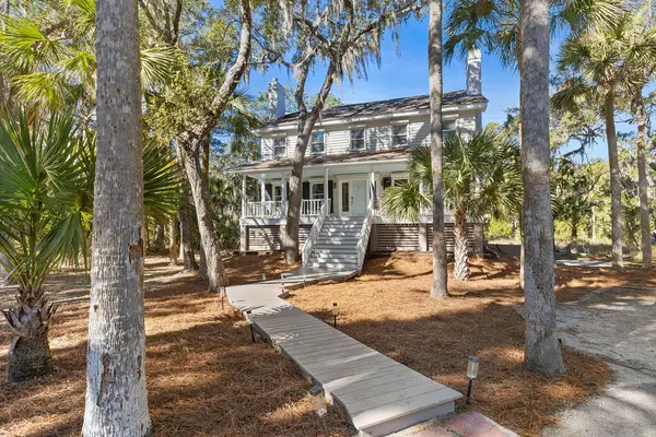 3236 Middle Dam Court, Seabrook Island, SC 29455