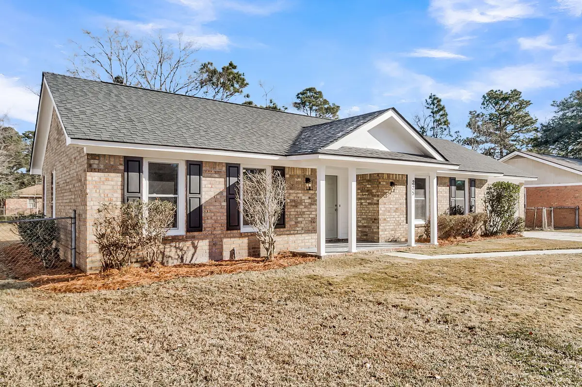 225 Longleaf Road, Summerville, SC 29486 - Image #1
