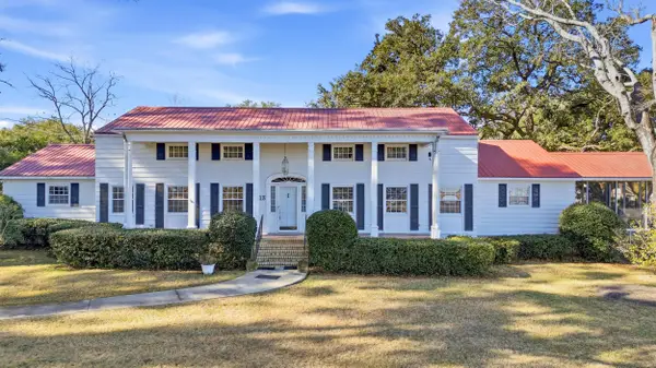 613 Cypress Court, Georgetown, SC 29440