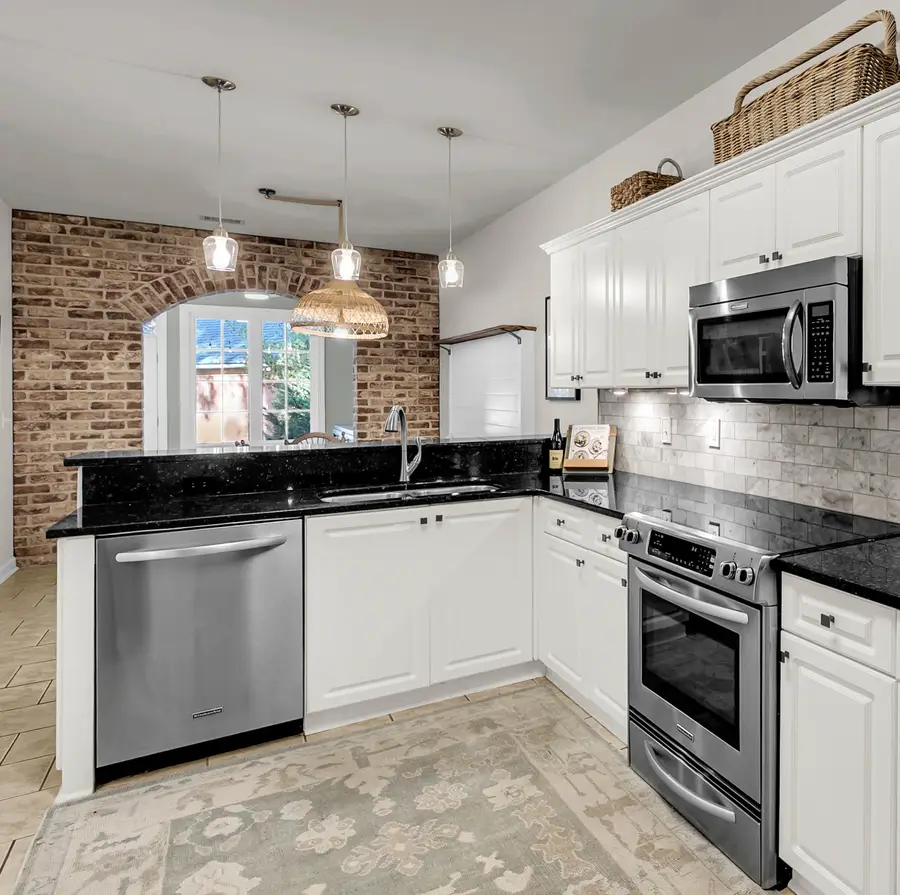 260 Alexandra Drive, Mount Pleasant, SC 29464 - Image #3