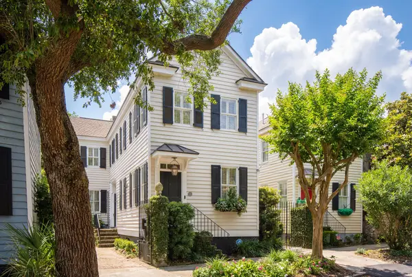 15 Elizabeth Street, Charleston, SC 29403