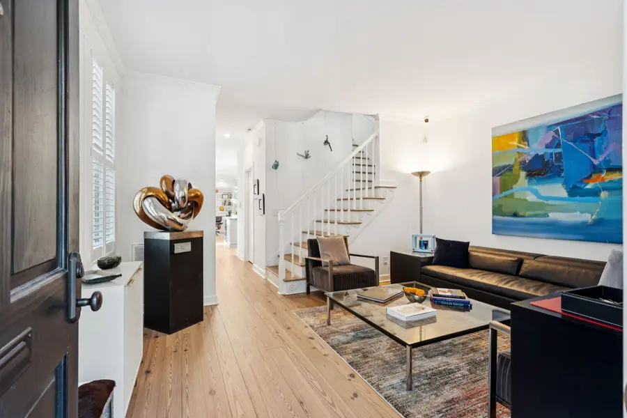 15 Elizabeth Street, Charleston, SC 29403 - Image #3