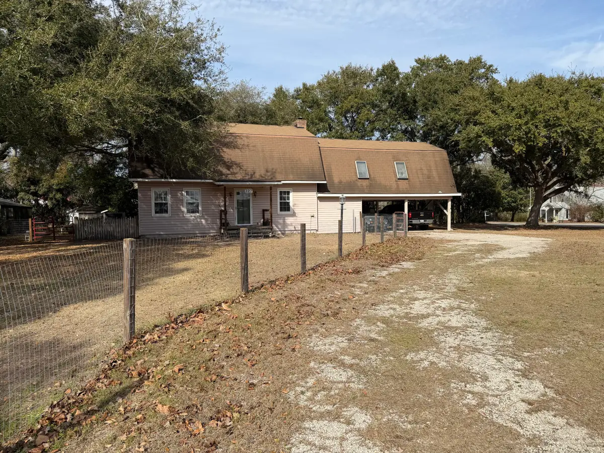 323 Knott Drive, Eutawville, SC 29048 - Image #1