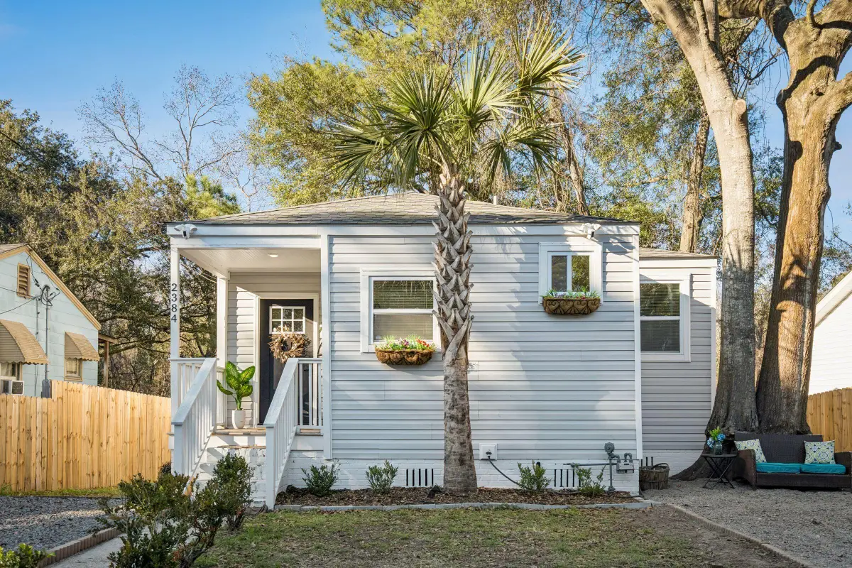 2384 Cambridge Avenue, North Charleston, SC 29405 - Image #1