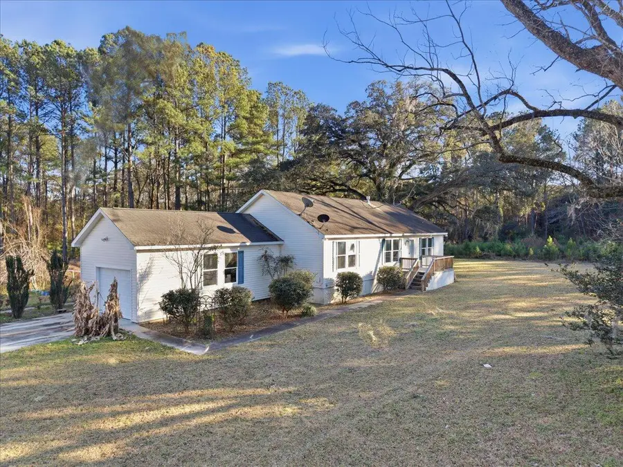 1613 Cavanaugh Road, Walterboro, SC 29488 - Image #3