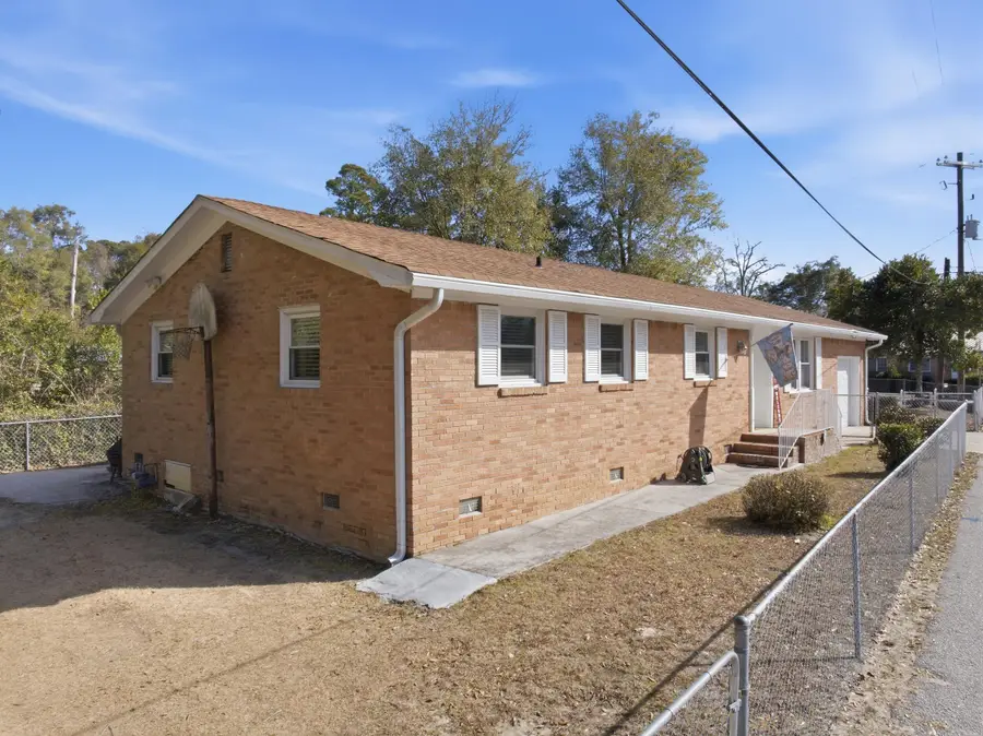 102 Wiley Street, Walterboro, SC 29488 - Image #3