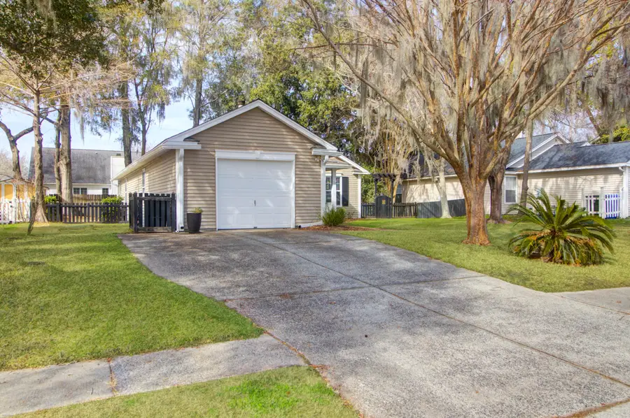 222 Lytham Court, Charleston, SC 29414 - Image #2