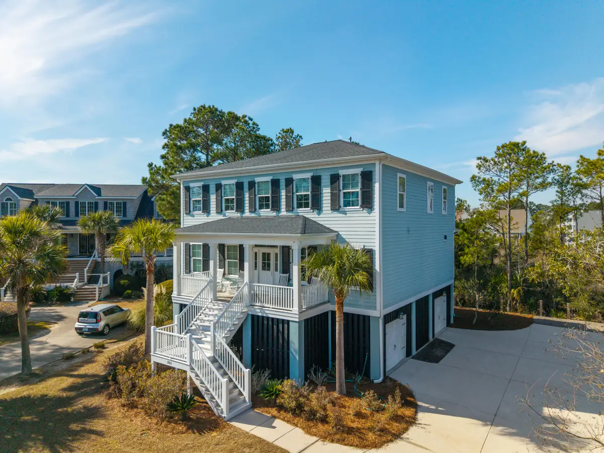 1851 Delacourt Avenue, Mount Pleasant, SC 29466 - Image #1