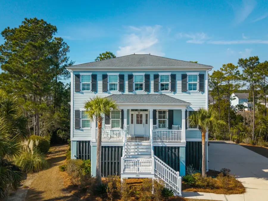 1851 Delacourt Avenue, Mount Pleasant, SC 29466 - Image #2