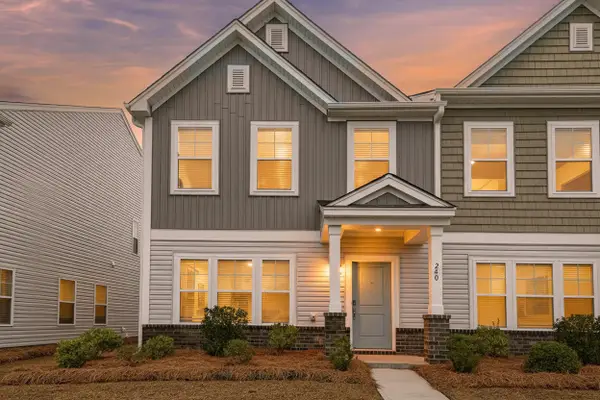 240 Godwit Drive, Summerville, SC 29486