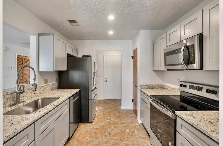 607 Waterwood Drive, Goose Creek, SC 29445 - Image #2