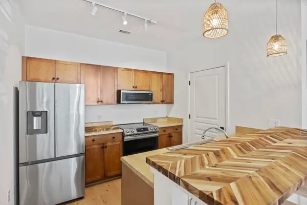 200 Bucksley Lane #105, Charleston, SC 29492