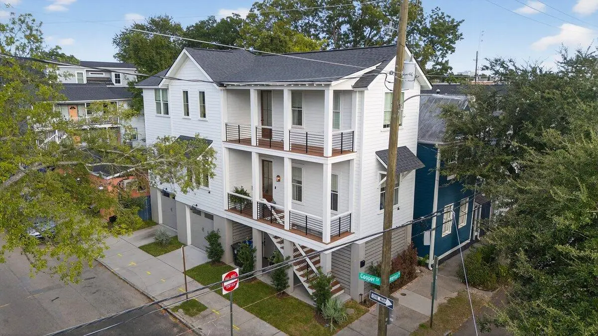 112 America Street, Charleston, SC 29403 - Image #1