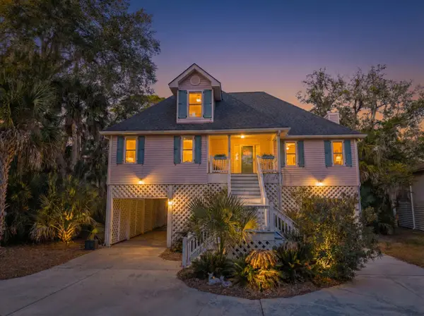 55 Rice Lane, Edisto Island, SC 29438