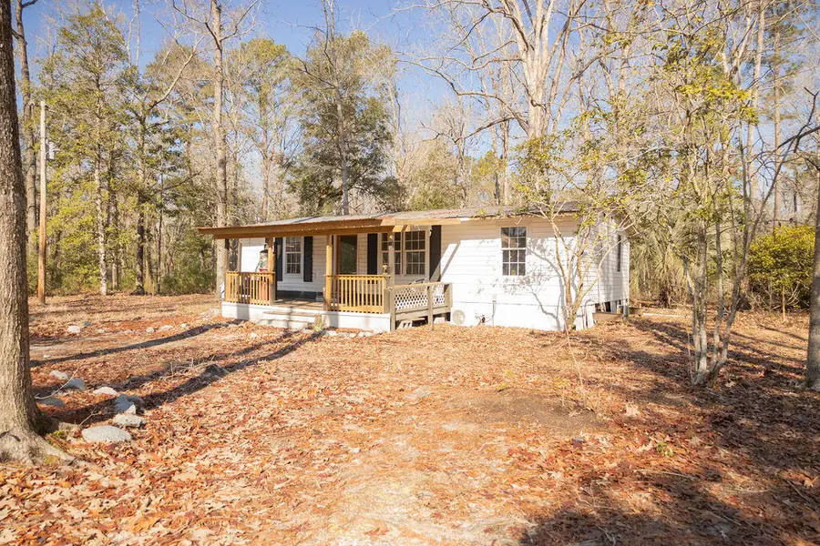 825 Glen Street, Walterboro, SC 29488 - #3
