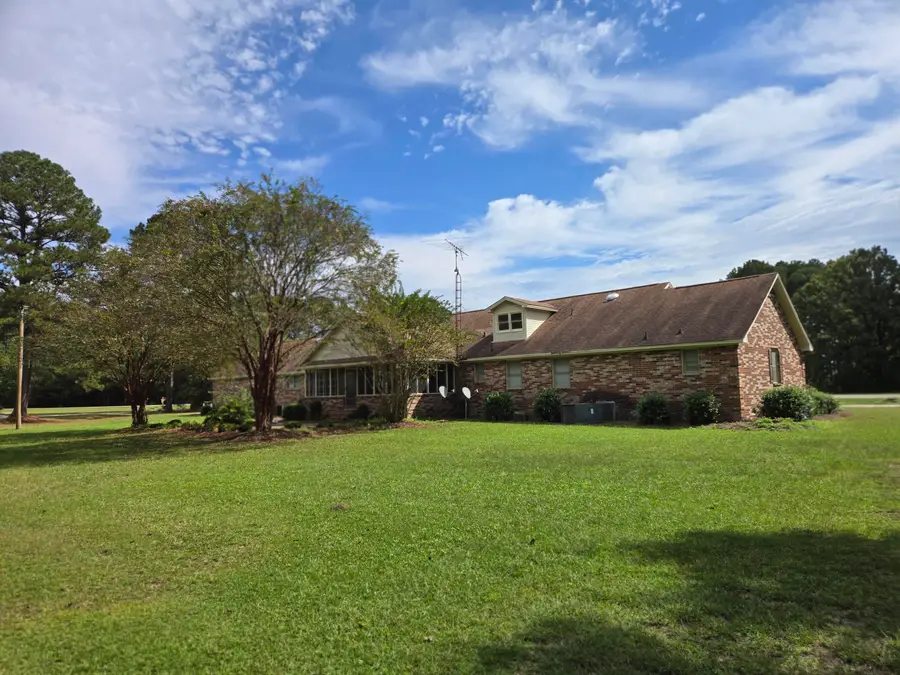 224 Country Club Boulevard, Saint George, SC 29477 - #3