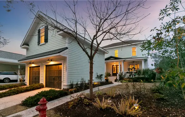 1647 Paradise Lake Drive, Mount Pleasant, SC 29464